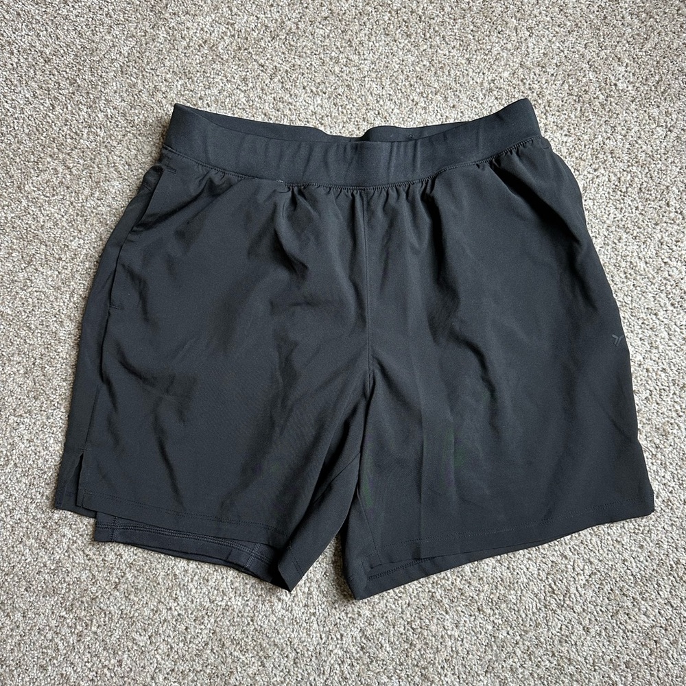 Men’s Old Navy active shorts